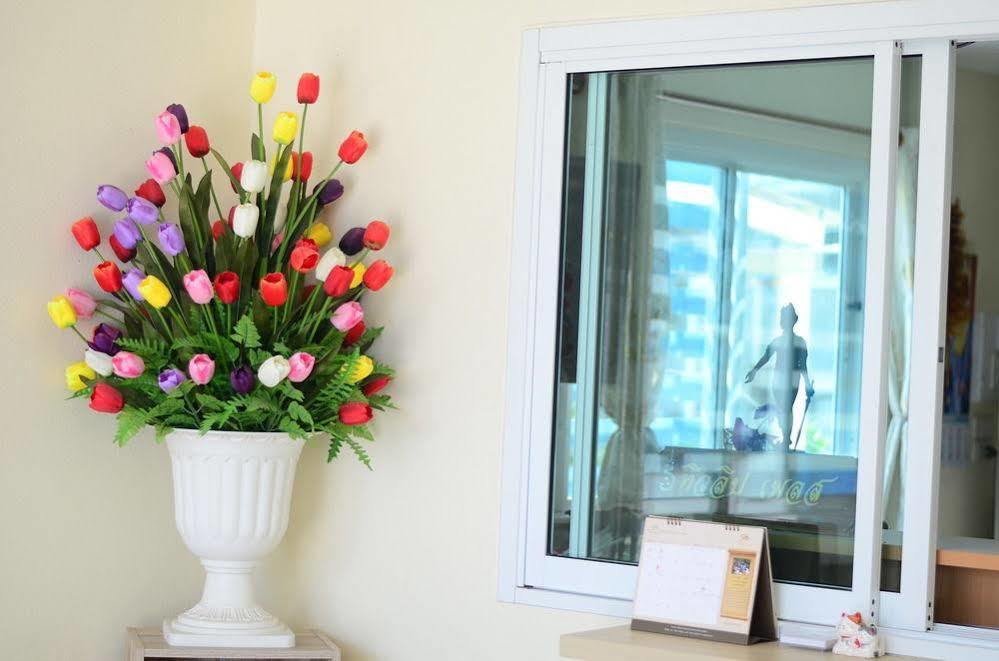 Tulip Place Ratchaburi Buitenkant foto